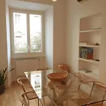 Apartmán Flaminia71 *