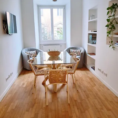 Apartment Flaminia71 *